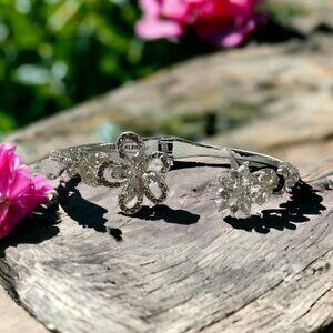 NEW Anne Klein Delicate Silver Rhinestone & Crystal Flowers Cuff Bracelet